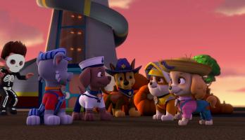 Paw Patrol: Pups Save the Trick or Treats